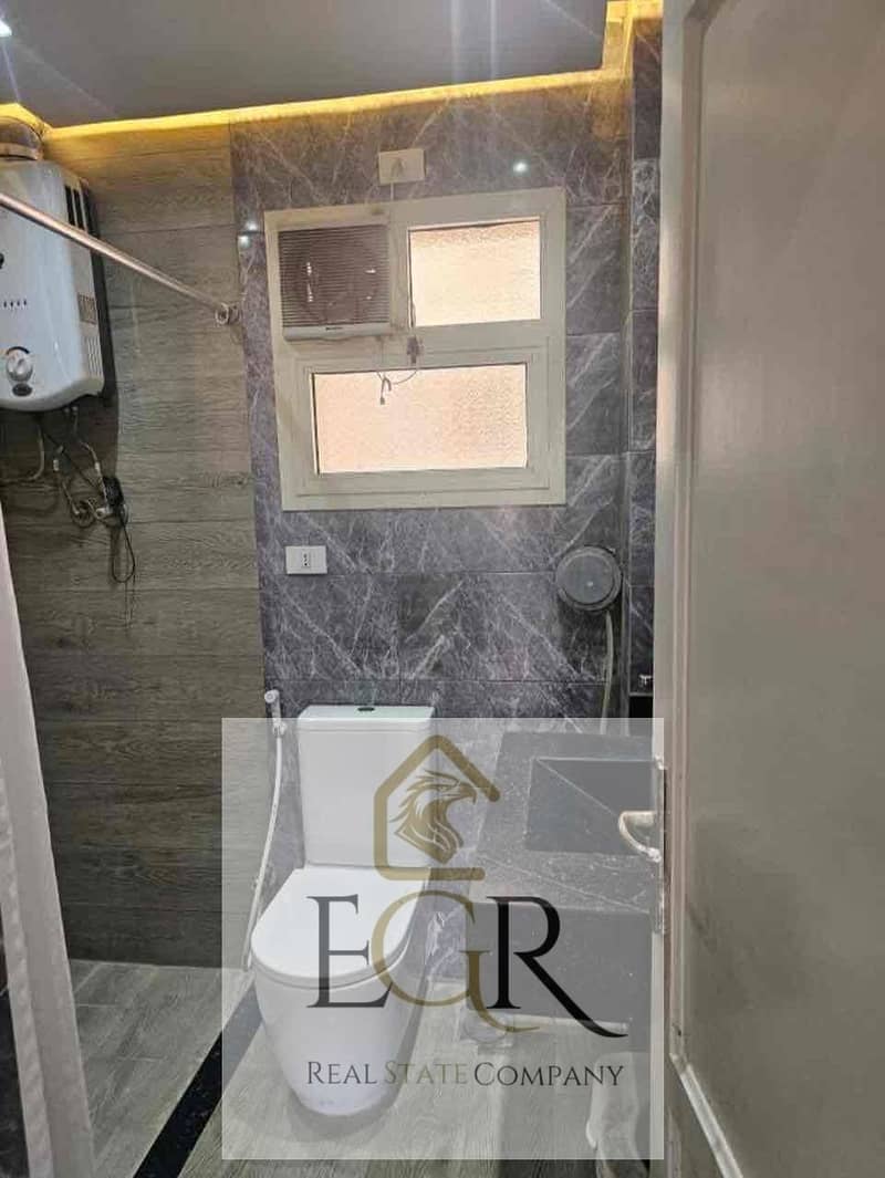 10 f8306e38-9145-4348-882e-be1a8ae6b72f. jpg