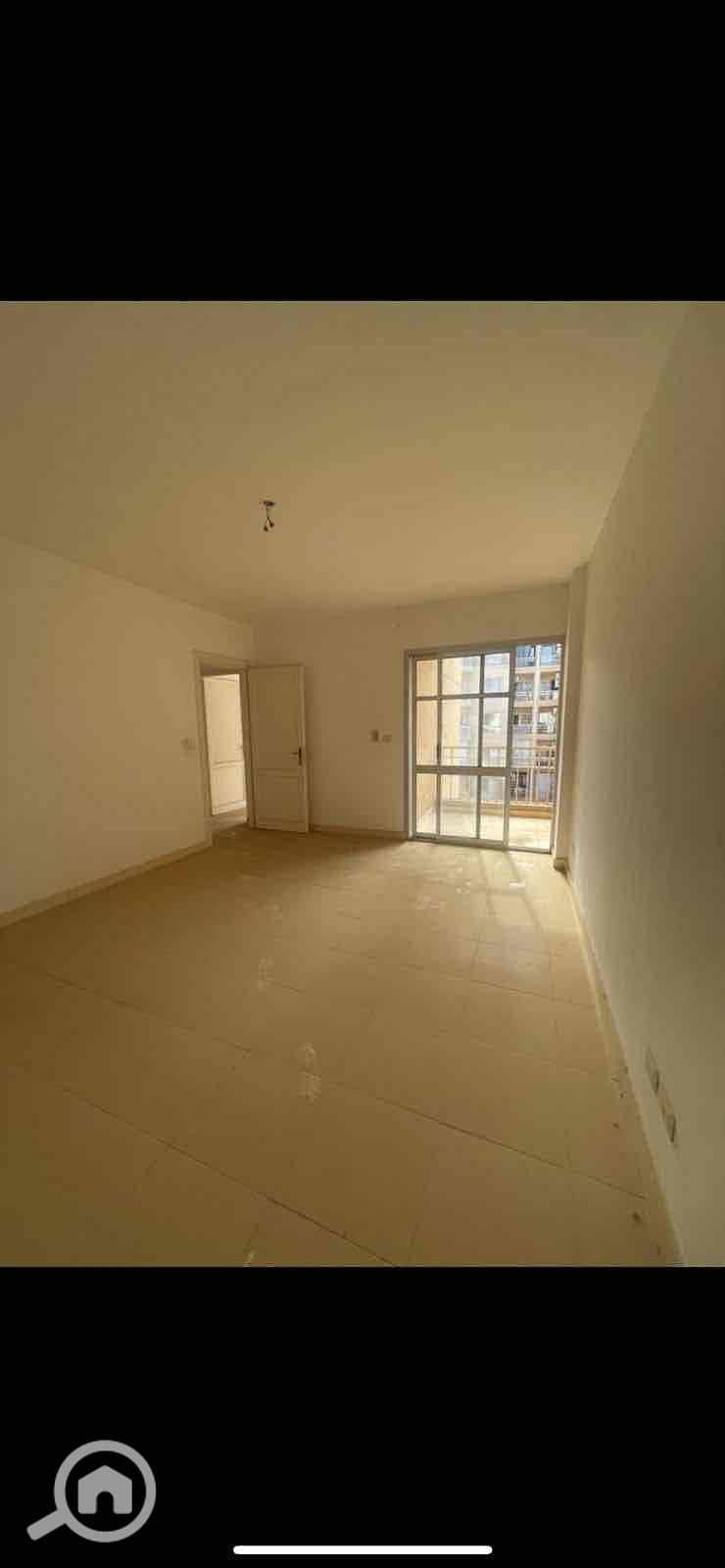 8 690b8950-9032-4295-a6f7-69e162bdba41. jpg