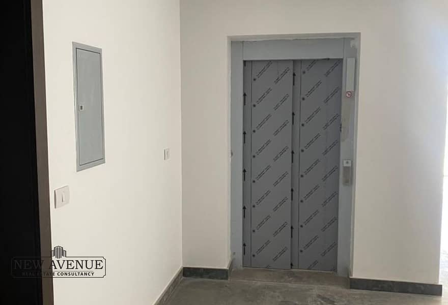 3 76912503-63f1-415b-9a2f-44e569024338. jpg