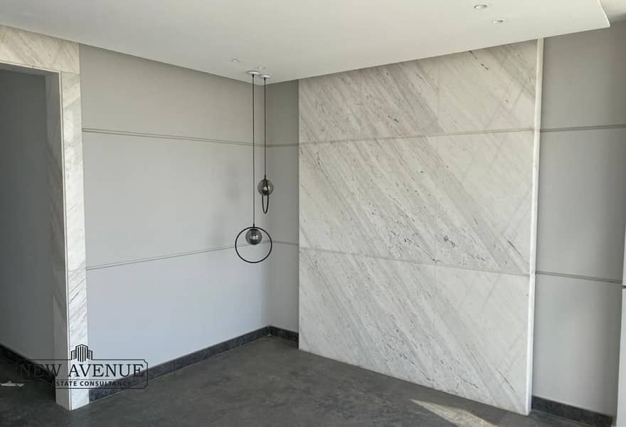 7 d791853f-9b02-443e-be54-d33453cbc10c. jpg