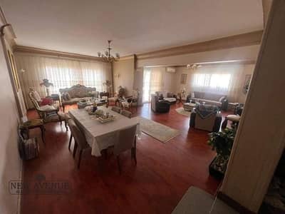 شقة 4 غرف نوم للبيع في مصر الجديدة، القاهرة - WhatsApp Image 2025-12-03 at 11.49. 35 AM (1). jpeg شقة 4 غرف نوم للبيع في مصر الجديدة، القاهرة - WhatsApp Image 2025-12-03 at 11.49. 35 AM (1). jpeg