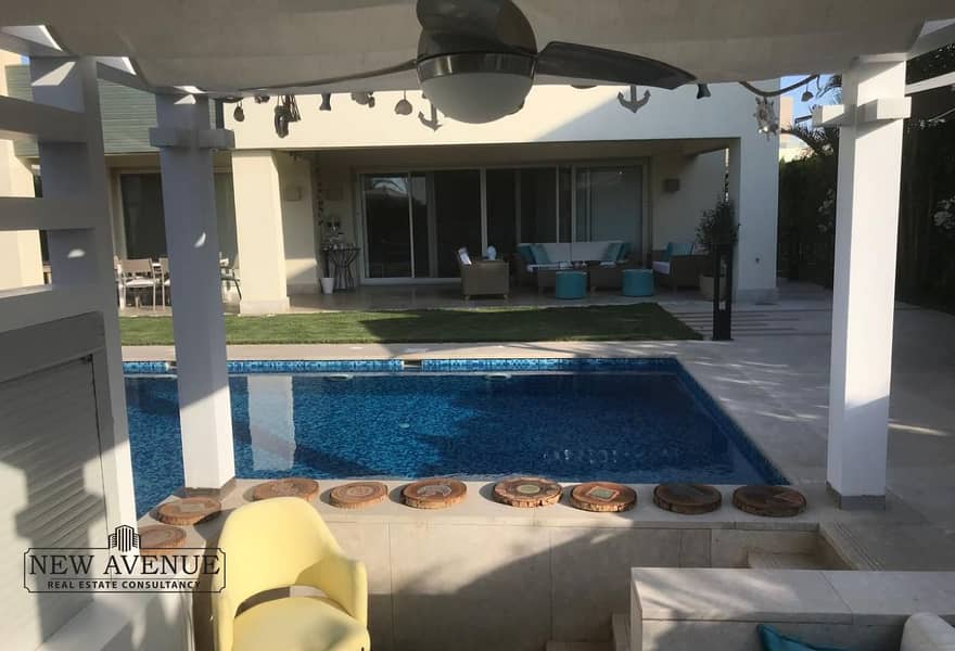 6 ae05c1d8-3ae6-4de9-b0b4-97fea7f36dee. jpg