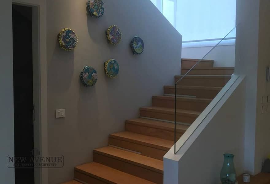 8 baf2c924-9fe9-47a0-a784-a7becbfe59bb. jpg