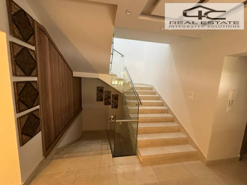 2 WhatsApp Image 2025-12-08 at 21.23. 46. jpeg