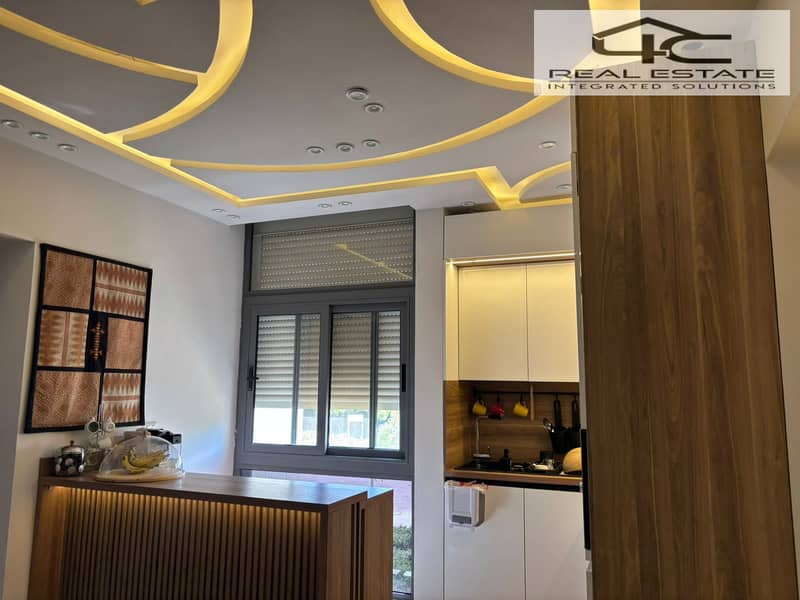 3 WhatsApp Image 2025-12-08 at 21.23. 45. jpeg