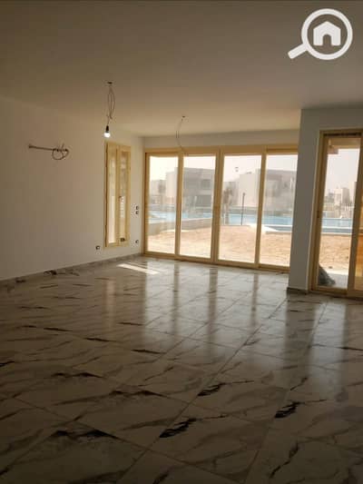 فیلا 5 غرف نوم للبيع في الساحل الشمالي، مطروح - IMG-20251129-WA0076. jpg