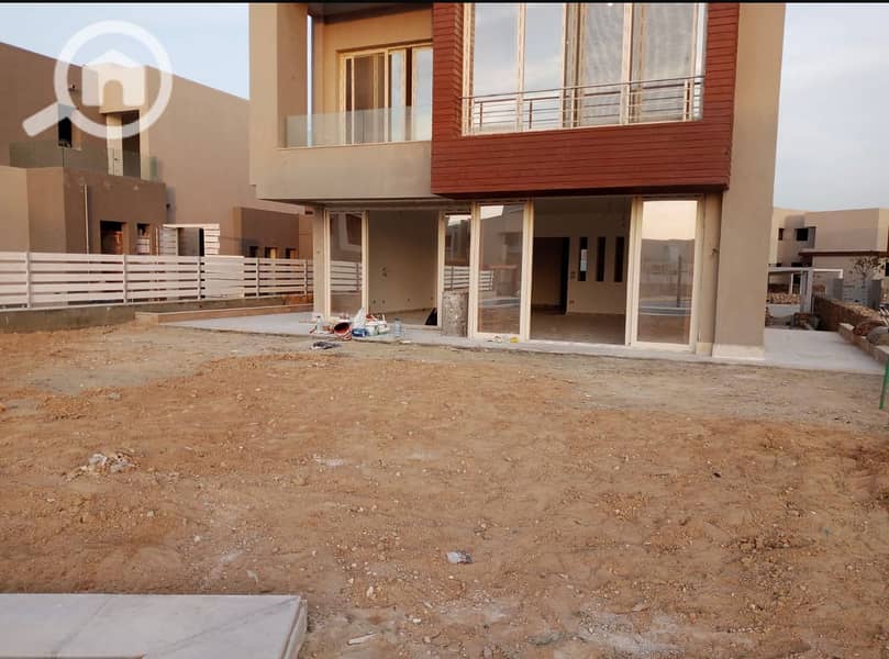 2 WhatsApp Image 2025-11-29 at 12.31. 02_7f0b2c5f. jpg