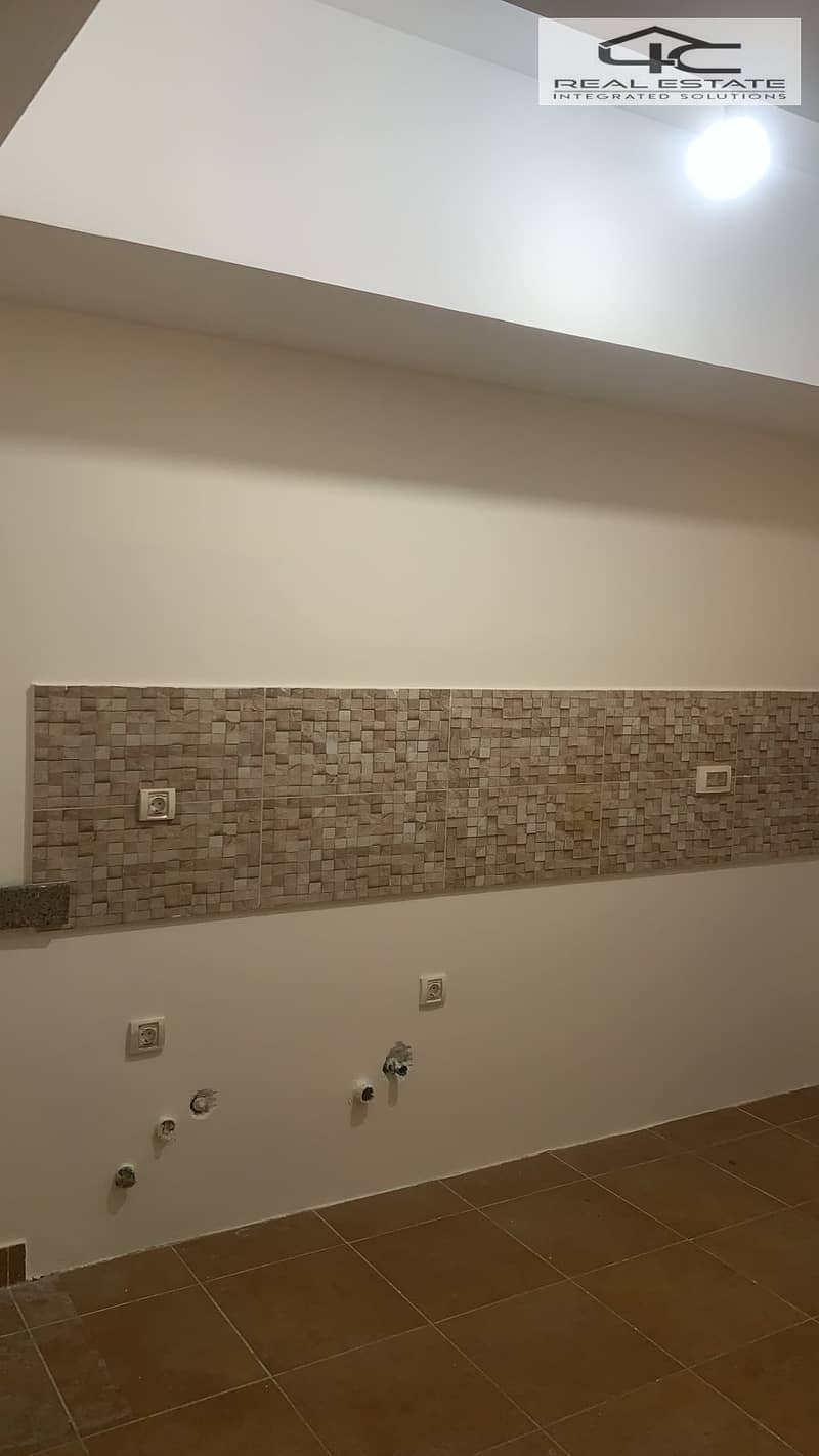 4 WhatsApp Image 2025-12-09 at 12.52. 16 PM (1). jpeg