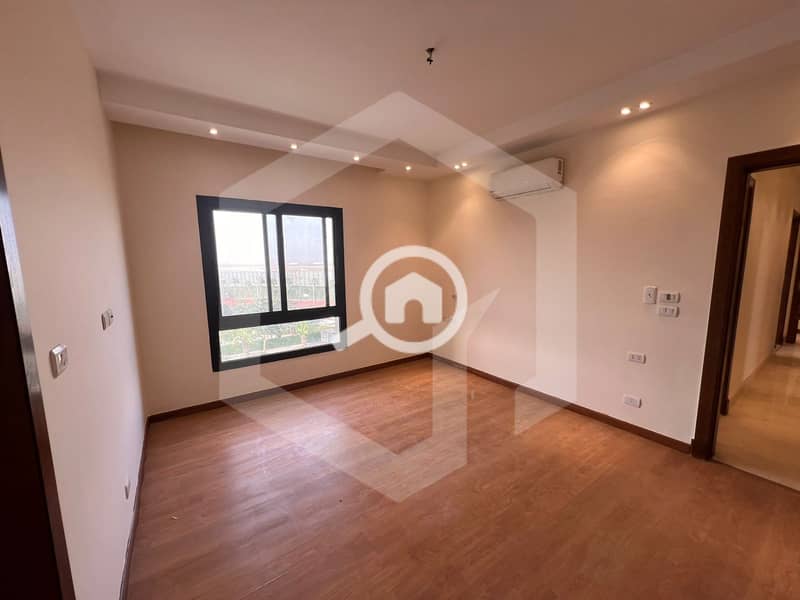 4 Courtyard Sodic 4. jpg