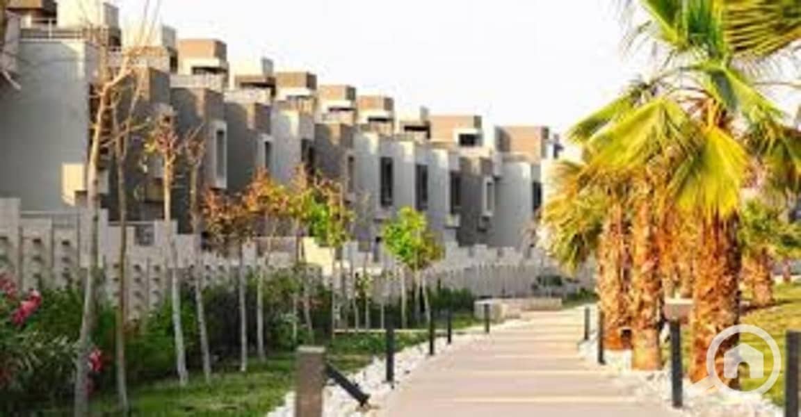 3 download (2). jpeg