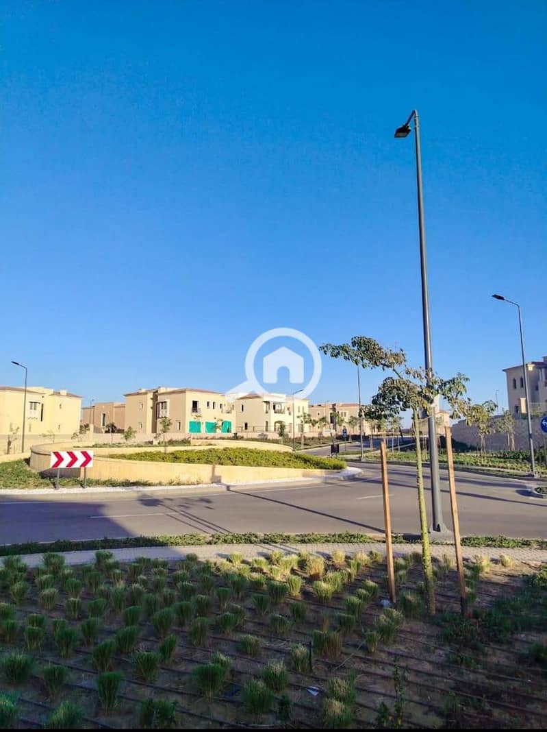 4 WhatsApp Image 2025-12-09 at 12.12. 33 PM (1). jpeg