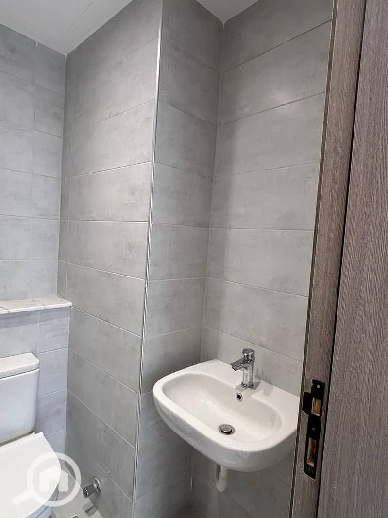 2 WhatsApp Image 2025-12-08 at 9.51. 09 PM (1). jpeg