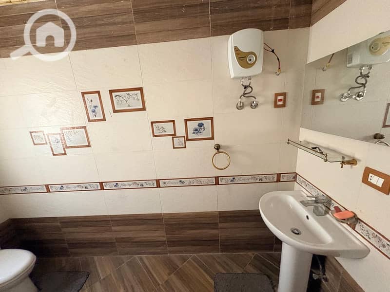 6 WhatsApp Image 2025-12-09 at 12.15. 58 PM. jpeg