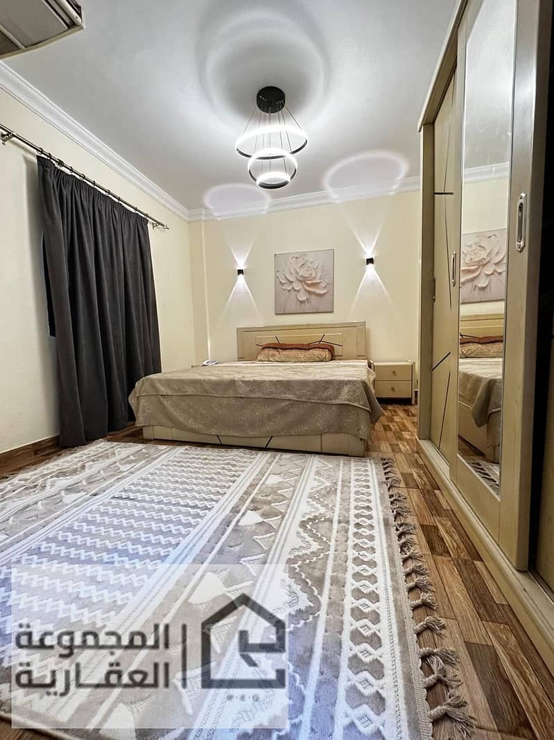 5 3353b970-2929-4ee0-9b5e-5a15bc88b393. jpg