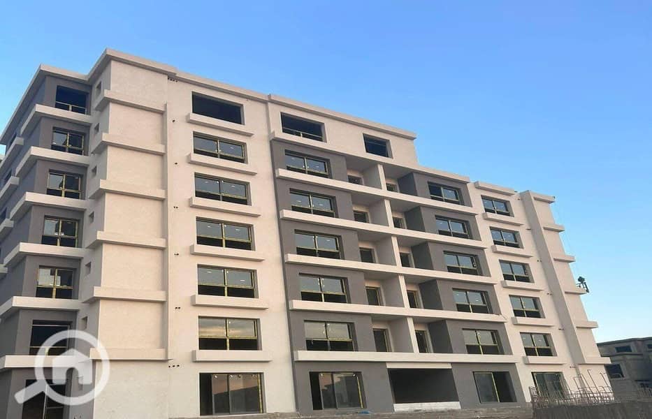 10 creek town compound. jpg