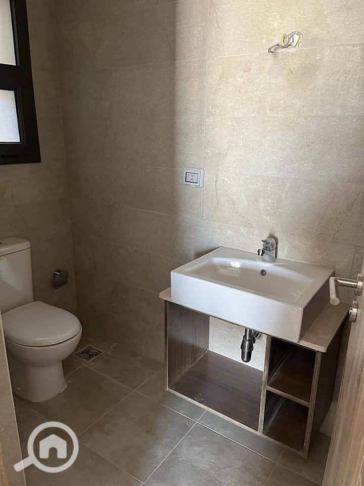 9 376858050_3573179242938573_8049310949310118400_n. jpg