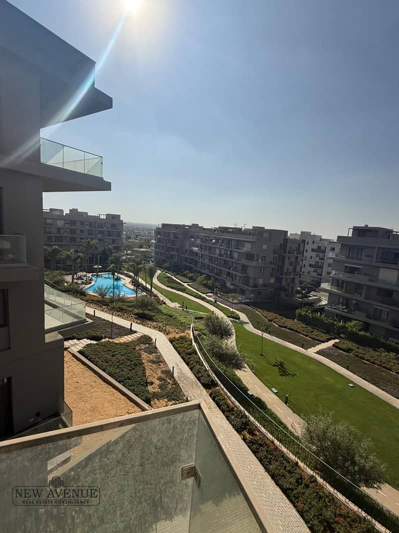 5 WhatsApp Image 2025-12-08 at 13.46. 31_1c449604. jpg