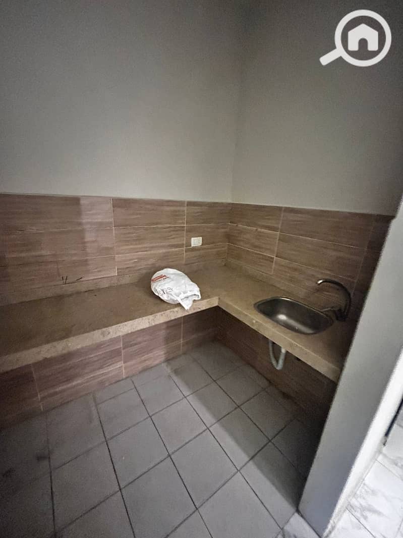 6 WhatsApp Image 2025-12-09 at 12.24. 47 PM (2). jpeg