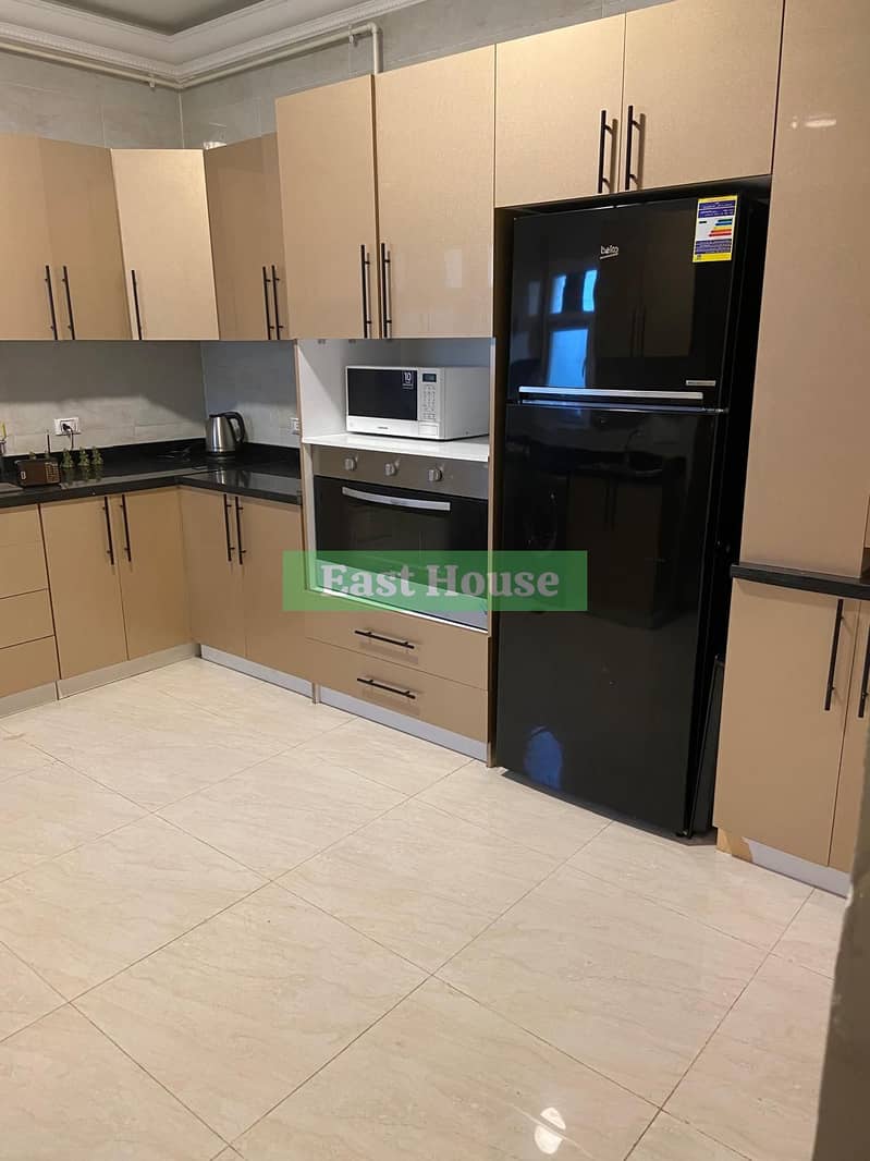 8 WhatsApp Image 2025-12-07 at 19.28. 59_c66dec59. jpg