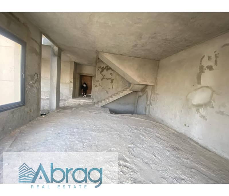 5 WhatsApp Image 2025-09-22 at 2.55. 16 PM. jpeg