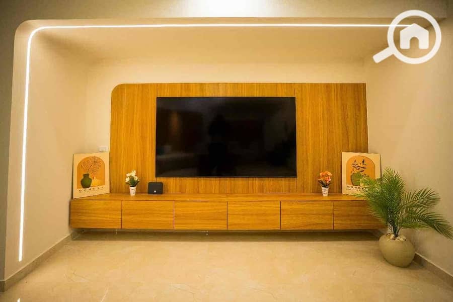 10 e294e492-20ff-4e1d-9bd8-8c61bfbe9449. jpg