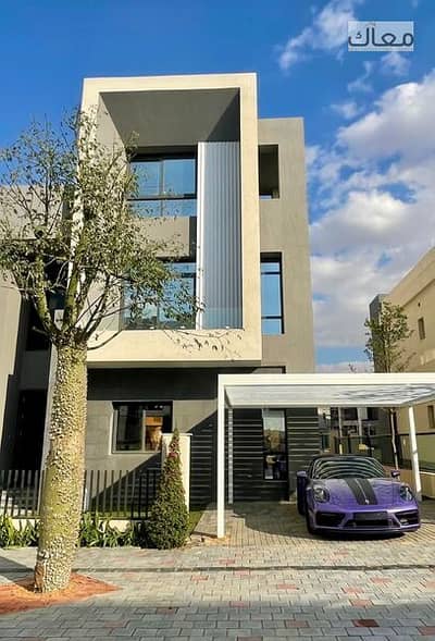 6 Bedroom Villa for Sale in New Cairo, Cairo - 09a7e30e-147d-46bc-936b-f24068aff3ce. jpeg 6 Bedroom Villa for Sale in New Cairo, Cairo - 09a7e30e-147d-46bc-936b-f24068aff3ce. jpeg