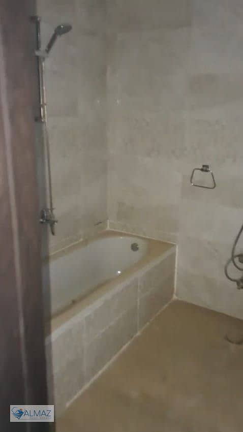 12 WhatsApp Image 2025-12-09 at 12.45. 12 PM (6). jpeg