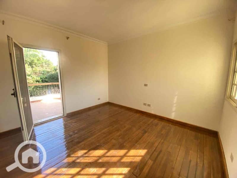 3 1e3f9811-fabd-415d-b5d3-abfbc7d535cc. jpg