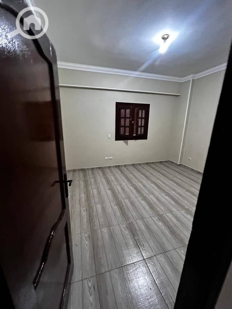 8 WhatsApp Image 2025-12-09 at 12.27. 17 PM (1). jpeg