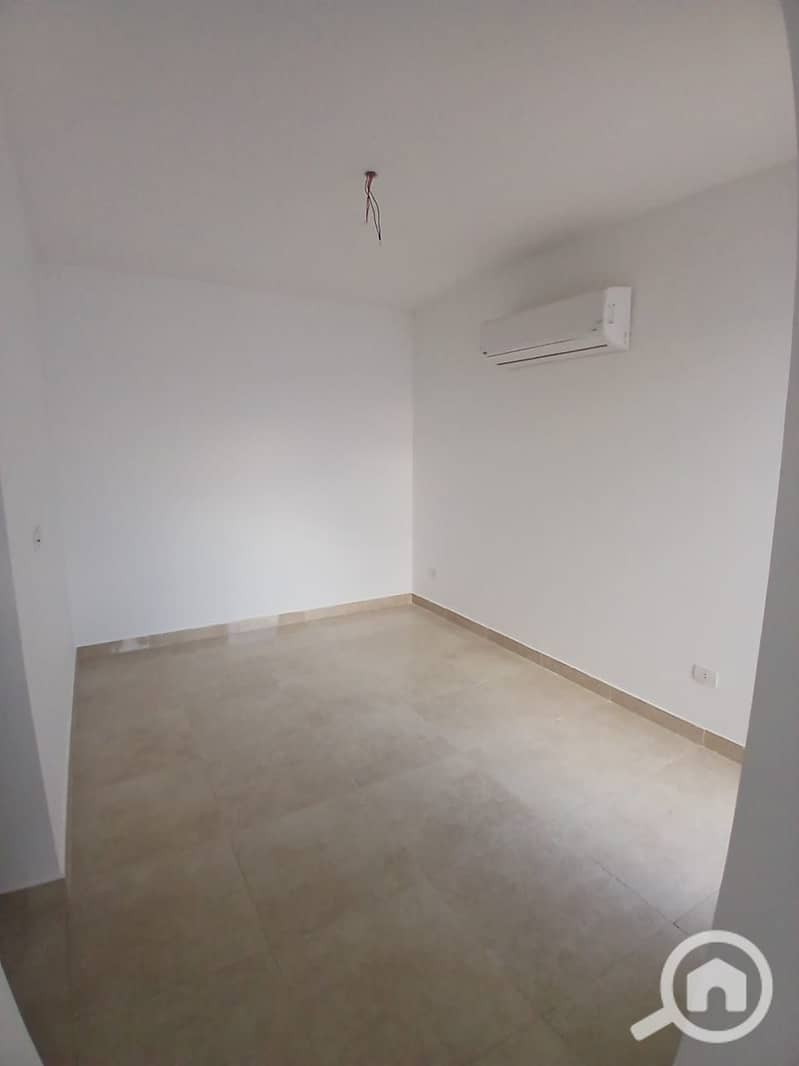 3 WhatsApp Image 2025-12-08 at 6.25. 40 PM (2). jpeg