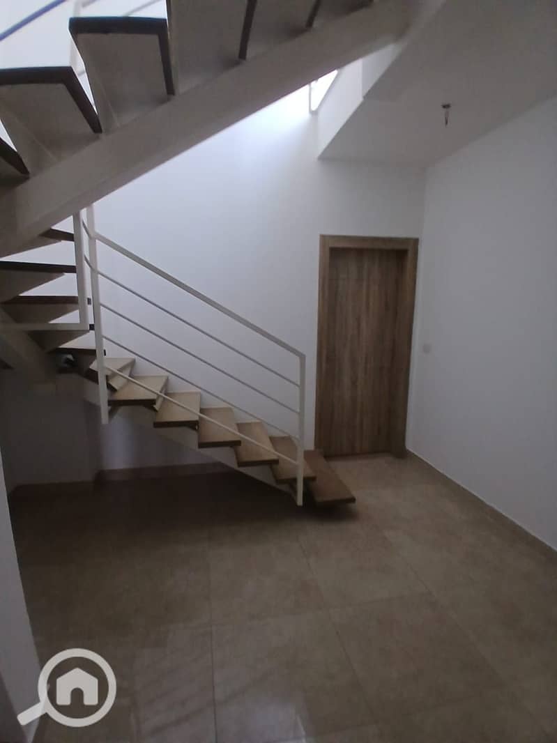 5 WhatsApp Image 2025-12-08 at 6.25. 42 PM (2). jpeg