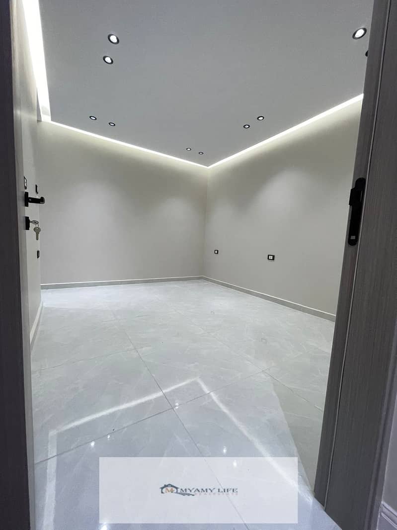 7 WhatsApp Image 2025-12-08 at 8.25. 36 PM (1). jpeg