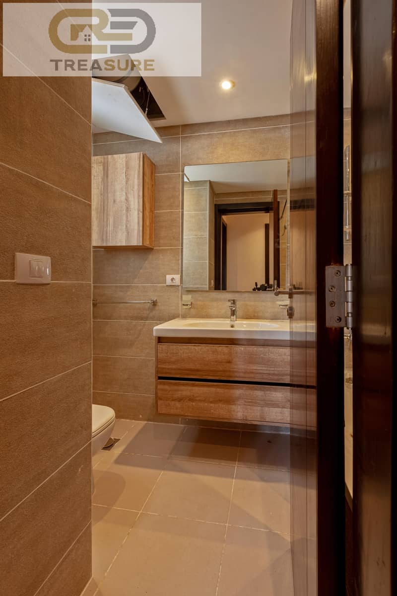 11 WhatsApp Image 2025-12-09 at 11.09. 05 AM. jpeg