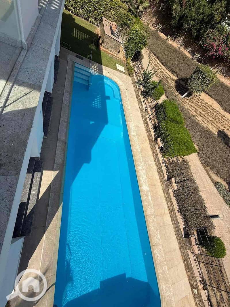 12 c547c686-3485-4566-aed7-cdf9b6ad5d57. jpg