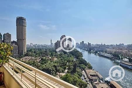 4 25349938-400x300. jpeg