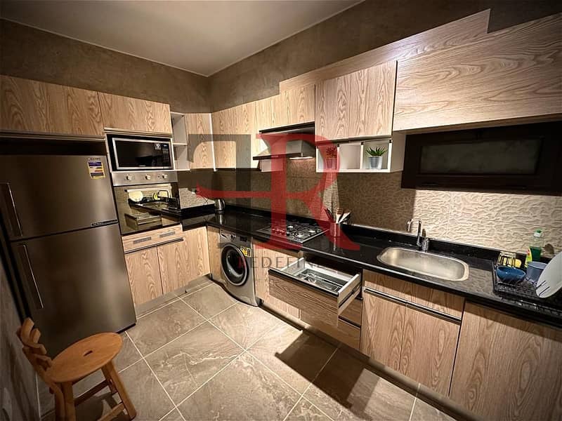 4 WhatsApp Image 2025-12-09 at 1.00. 28 PM (5). jpeg