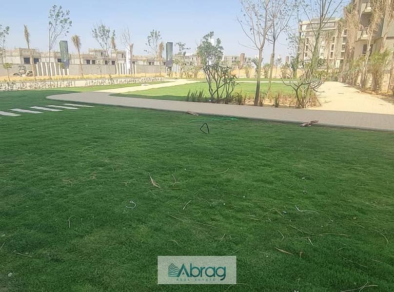 2 8b325734-cd45-45a7-a43c-a2759b820c62. jpeg