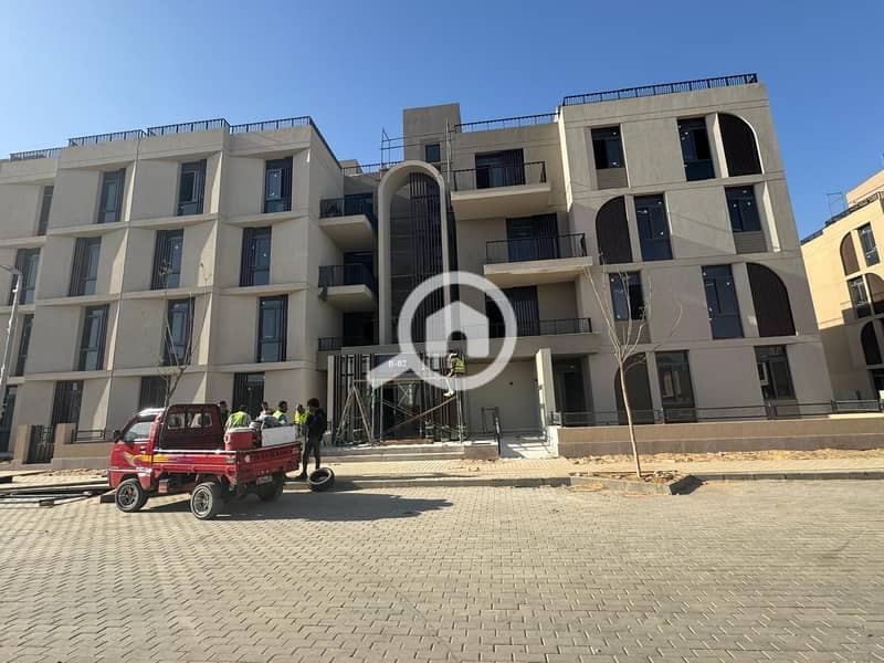 10 WhatsApp Image 2025-04-24 at 16.44. 28_314fd322. jpg