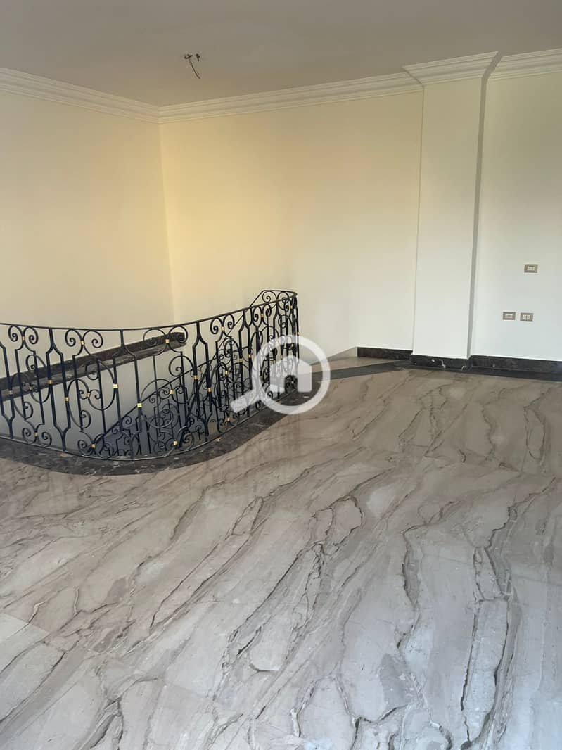 22 WhatsApp Image 2025-12-09 at 1.01. 12 PM. jpeg