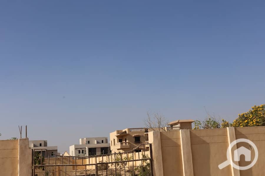 10 WhatsApp Image 2025-12-07 at 13.17. 10_42600e31. jpg