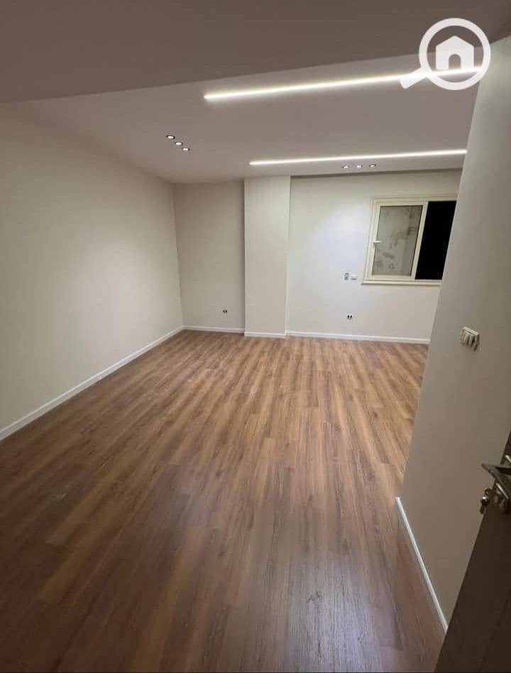 4 2abf227b-02e5-4607-9e37-ff8640c2e211. jpeg