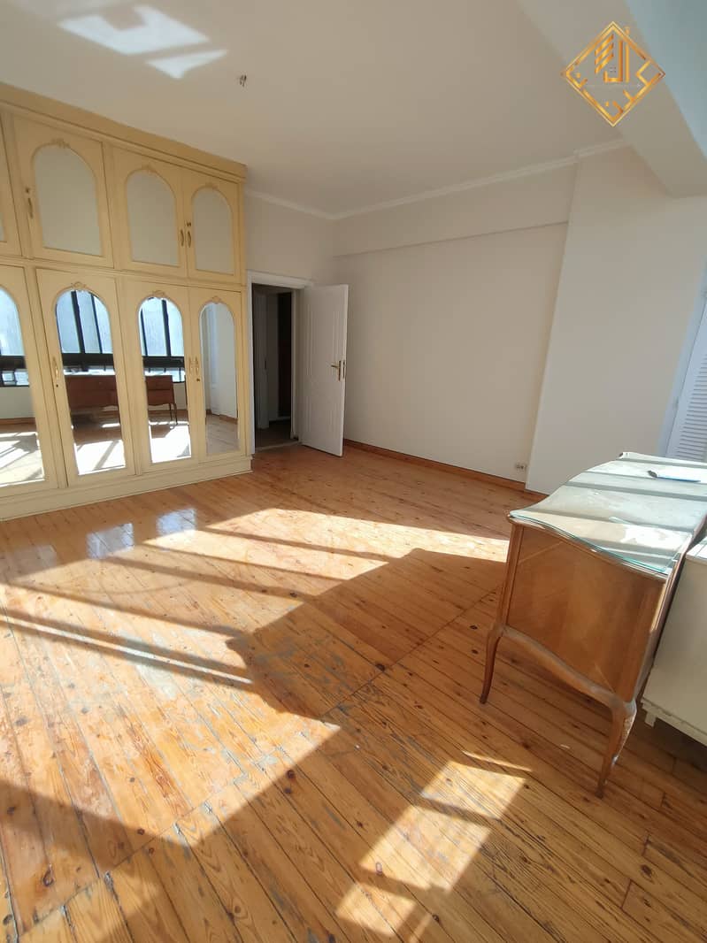 8 WhatsApp Image 2025-07-03 at 19.44. 16 (3). jpeg