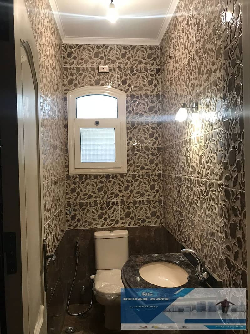 8 34a29242-457f-4ff6-8a75-bd0bef7092a7. jpg