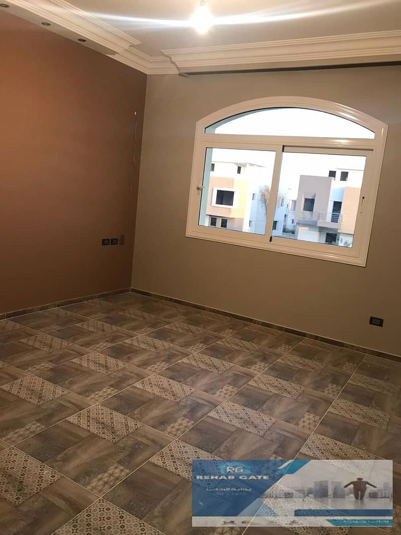 13 bd752147-8c14-4fdc-9e0e-d3c6810465a6. jpg