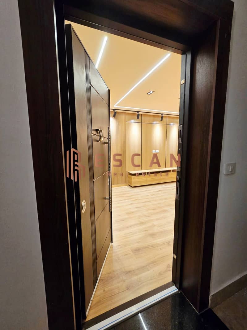 3 5b454cd0-9664-463e-a63c-247831d7c851. jpeg