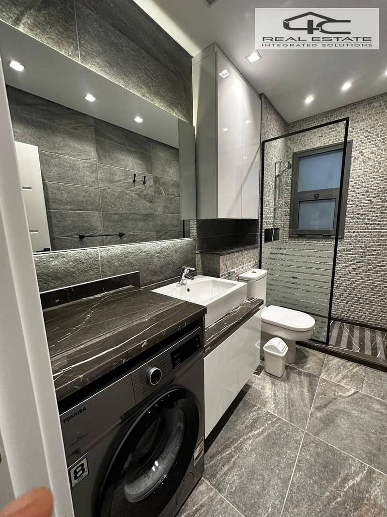 8 WhatsApp Image 2025-12-09 at 12.58. 23 (1). jpeg