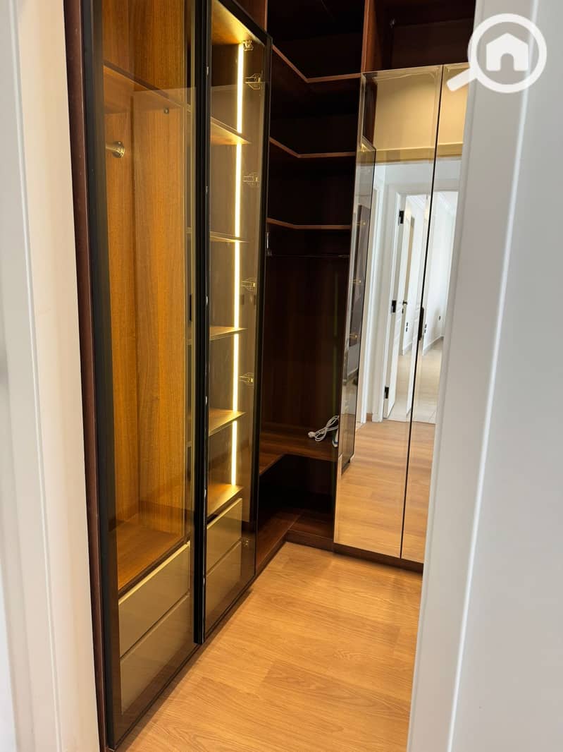 6 WhatsApp Image 2025-12-09 at 2.41. 59 AM (1). jpeg