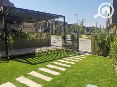 4 Bedroom Twin House for Sale in Sheikh Zayed, Giza - a360dd87-2212-4337-9780-333902a4dd83. jpg