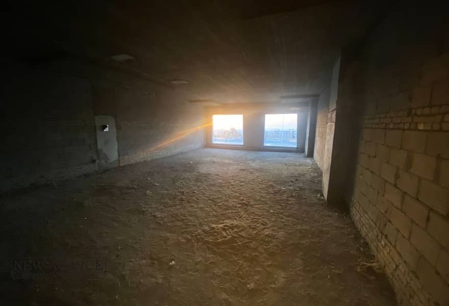 3 b1521f7b-f140-4688-b7e7-5eee290607fe. jpg