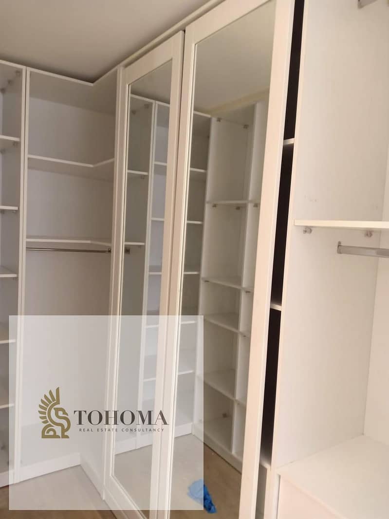 5 0966f45a-4597-49c8-b672-78b6c1b735ee. jpg